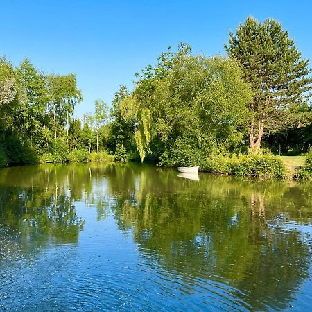 Gite Du Manoir Des Haies Les Champs-Geraux Bagian luar foto