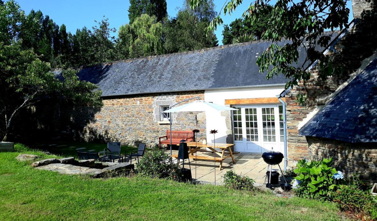 Gite Du Manoir Des Haies Villa Les Champs-Geraux Bagian luar foto