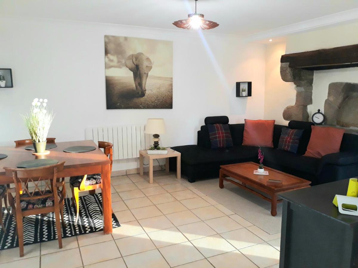 Gite Du Manoir Des Haies Villa Les Champs-Geraux Bagian luar foto